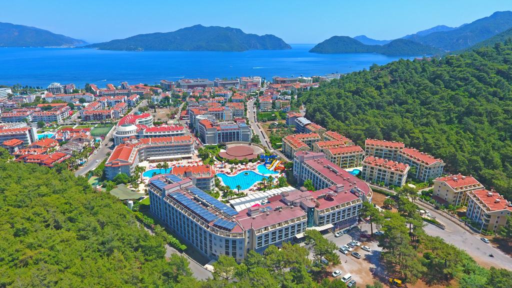 Green Nature Resort & Spa